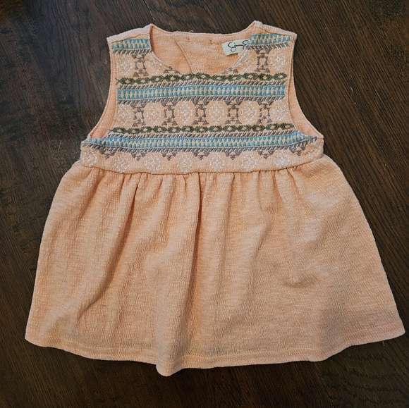 Peach Sleeveless Top With Patterned Upper - Picture 1 of 4